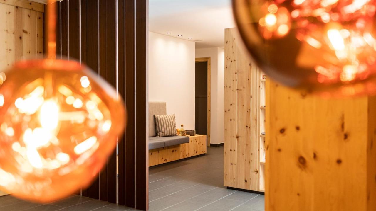 Natura Boutique Chalet Wellness Spa Доббиако Экстерьер фото