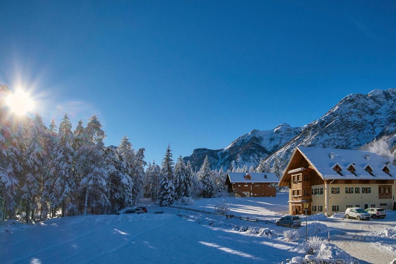 Natura Boutique Chalet Wellness Spa Доббиако Экстерьер фото